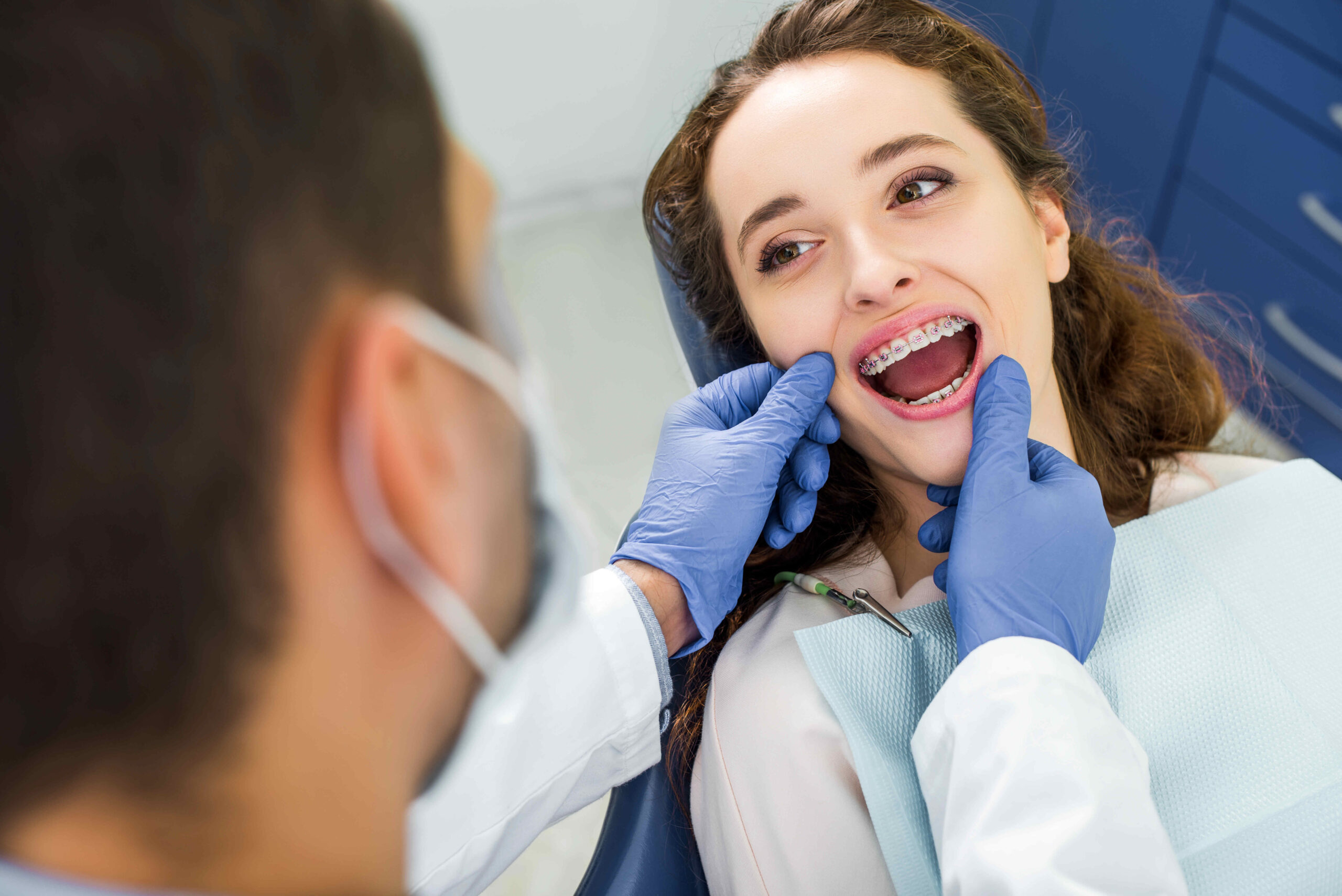 Self Ligating Braces vs Traditional Braces: A Comparison
